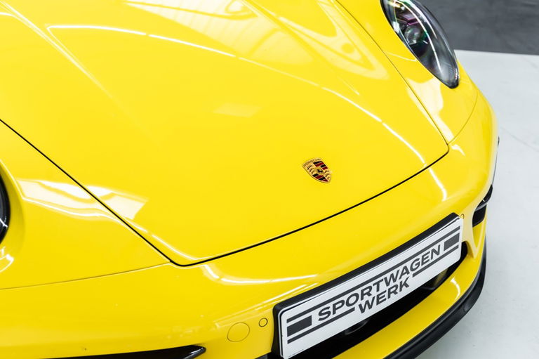 Porsche 992 Carrera GTS