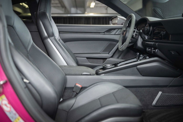 Porsche 992 Carrera T