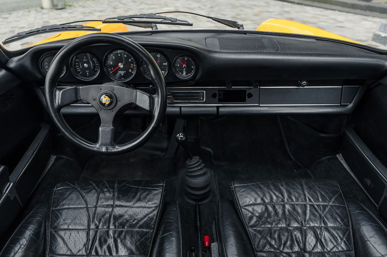 Porsche 911 S (F-Modell)