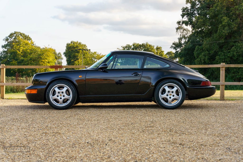 Porsche 964 Carrera 2