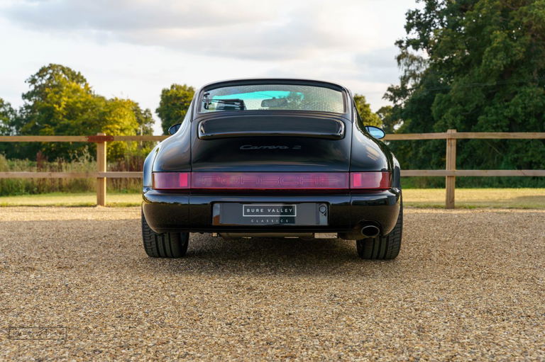 Porsche 964 Carrera 2