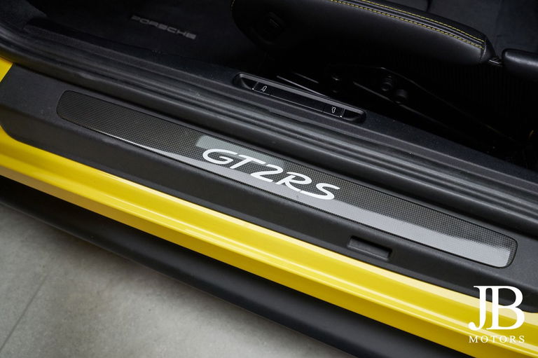 Porsche 991 GT2 RS