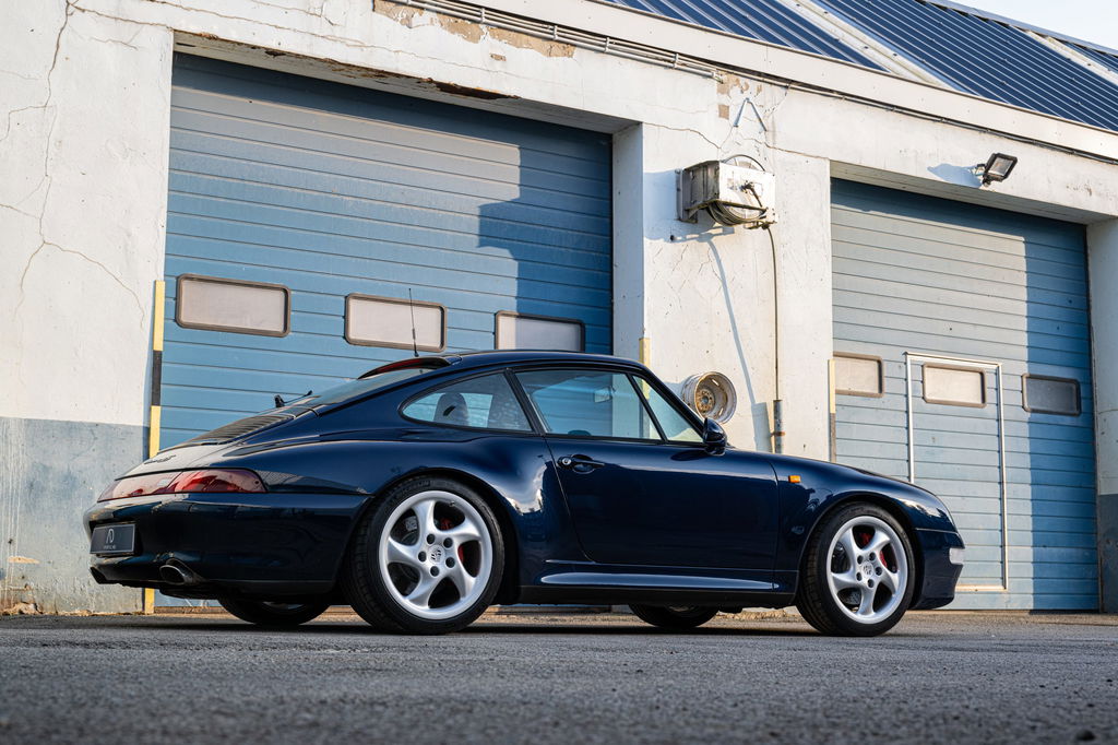Porsche 993 Carrera 4S