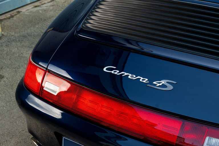 Porsche 993 Carrera 4S