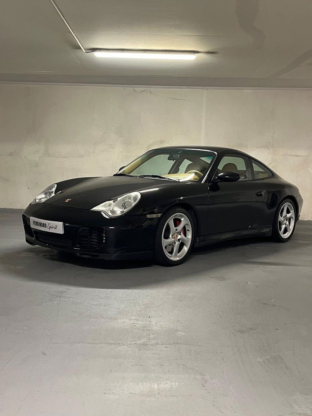 Porsche 996 Carrera 4S