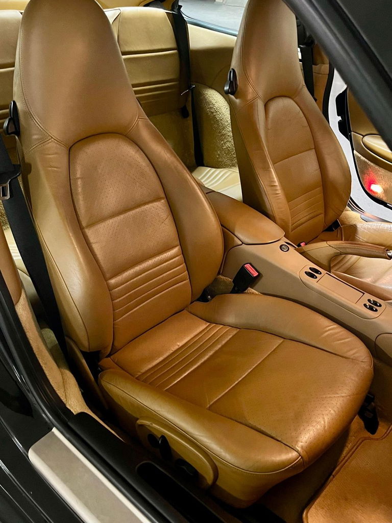 Porsche 996 Carrera 4S