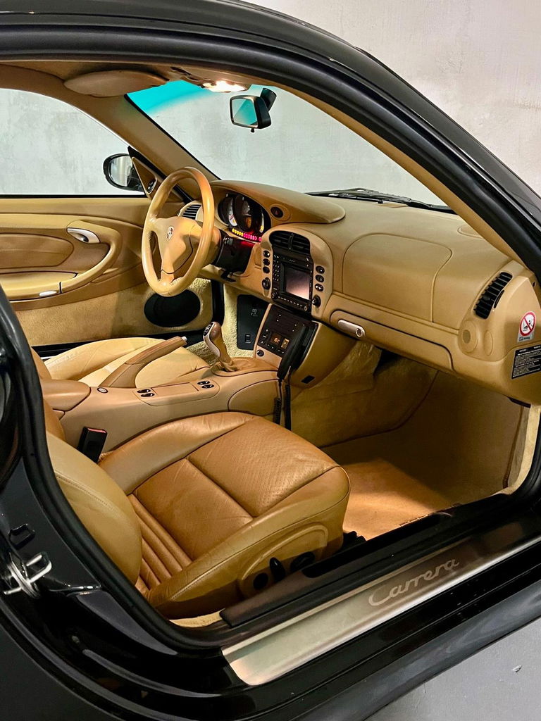 Porsche 996 Carrera 4S
