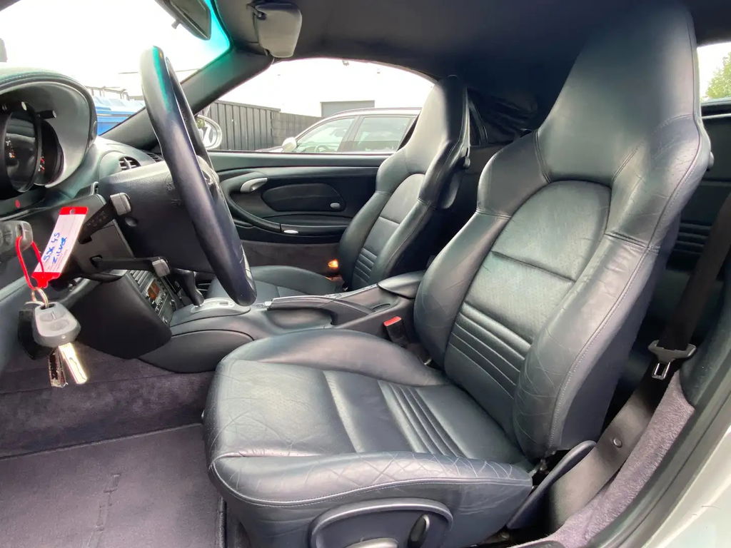 Porsche 996 Carrera 4S