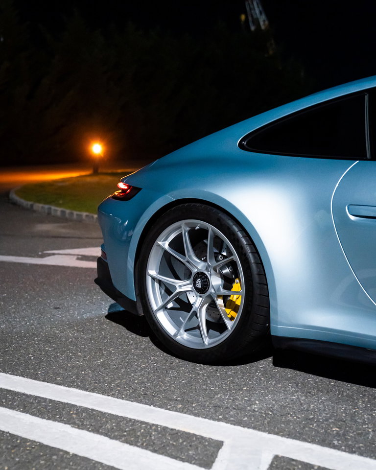 Porsche 992 GT3 Touring