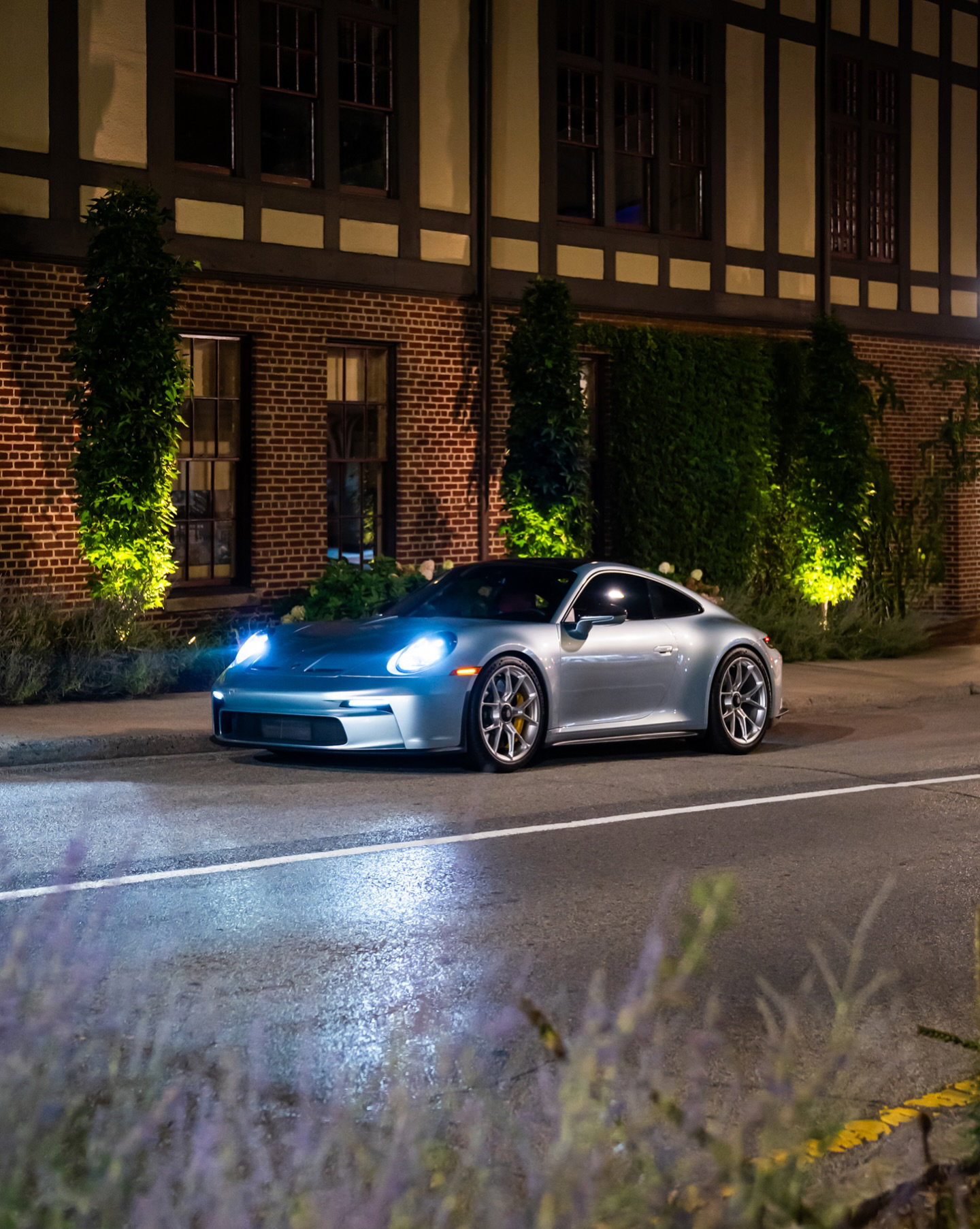 Porsche 992 GT3 Touring 2022 - elferspot.com - Marketplace for