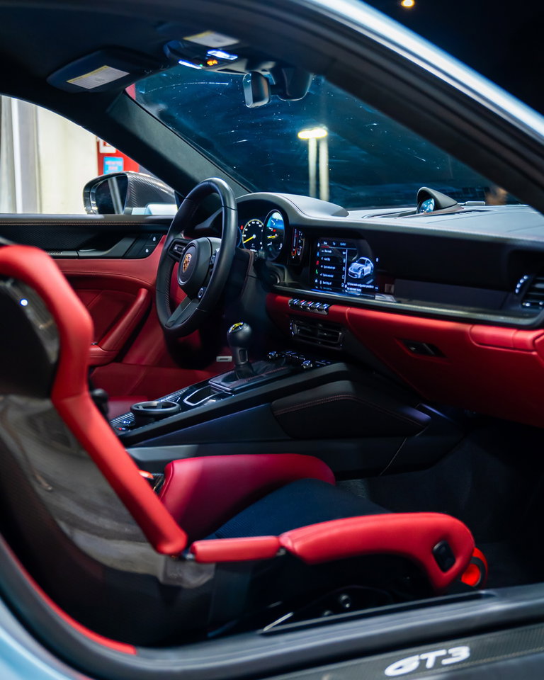 Porsche 992 GT3 Touring