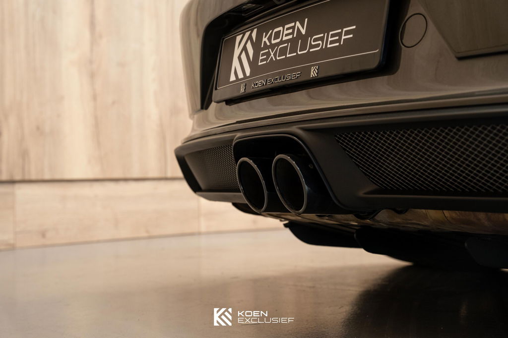 Porsche 991 GT3 Touring