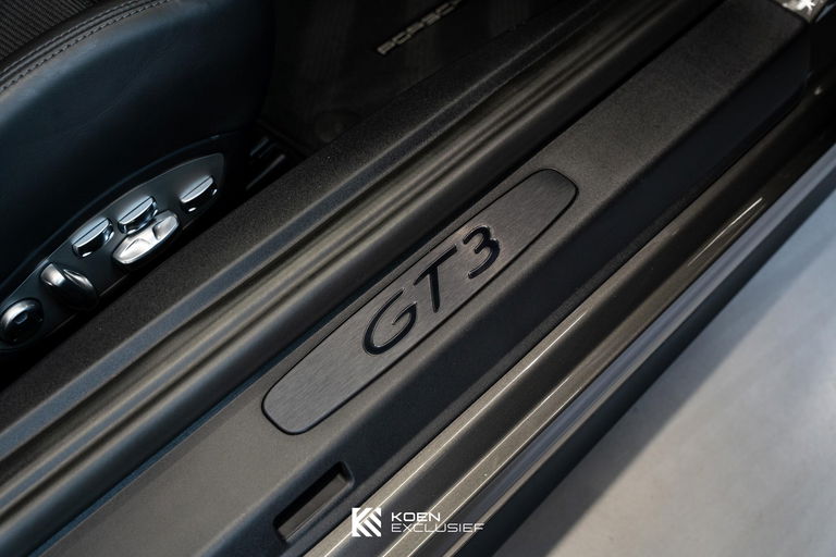 Porsche 991 GT3 Touring