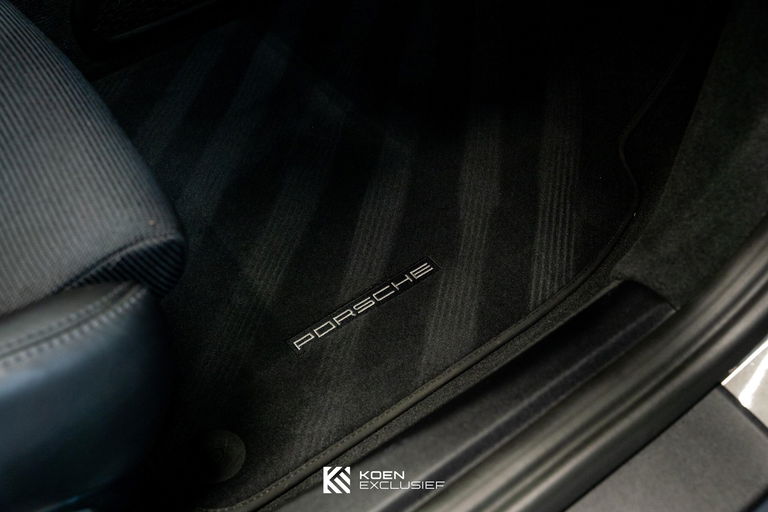 Porsche 991 GT3 Touring