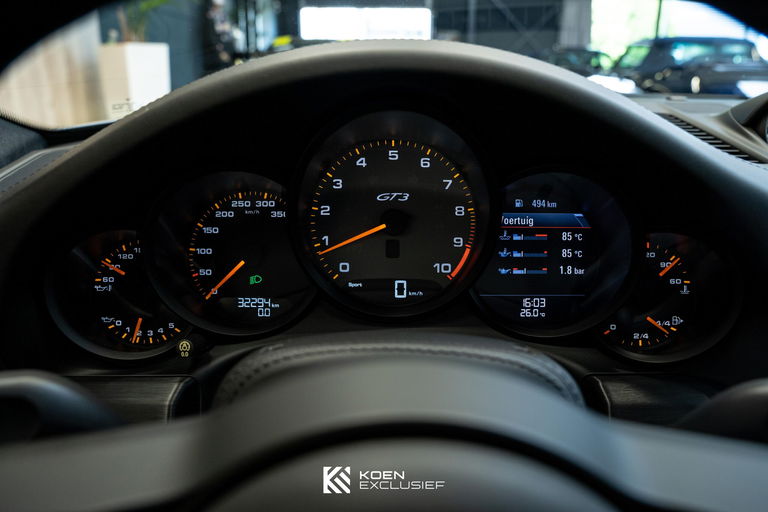 Porsche 991 GT3 Touring