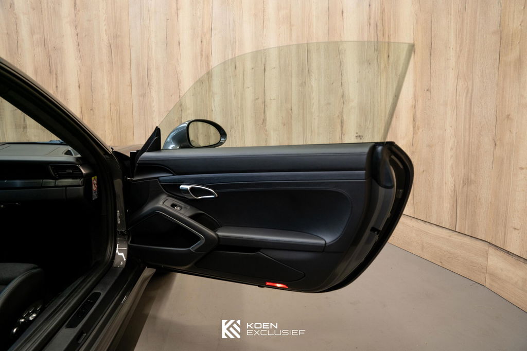 Porsche 991 GT3 Touring