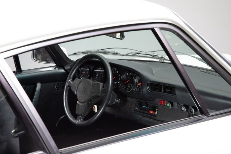 Porsche 911 Carrera 3,0