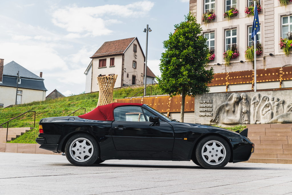 Porsche 944 S2 Cabriolet