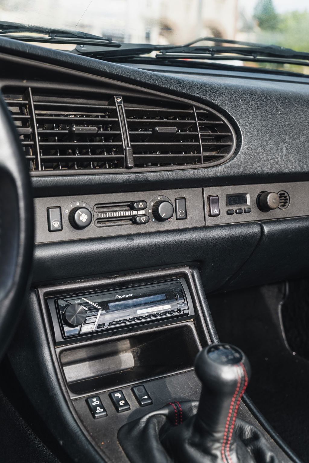 Porsche 944 S2 Cabriolet