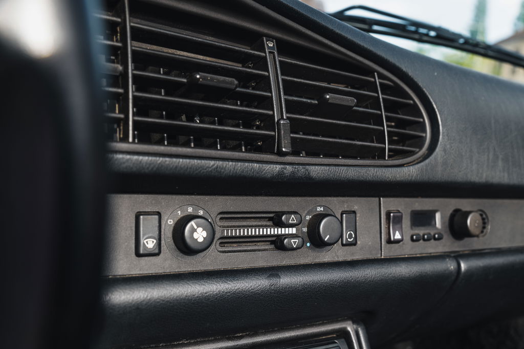 Porsche 944 S2 Cabriolet