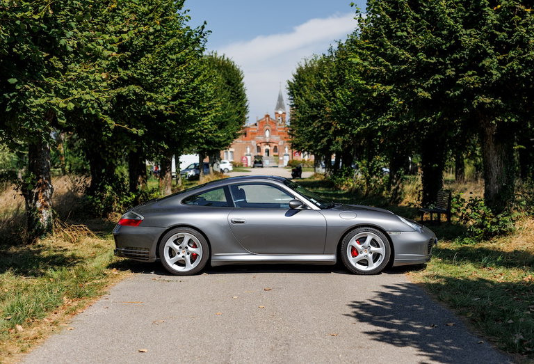 Porsche 996 Carrera 4S