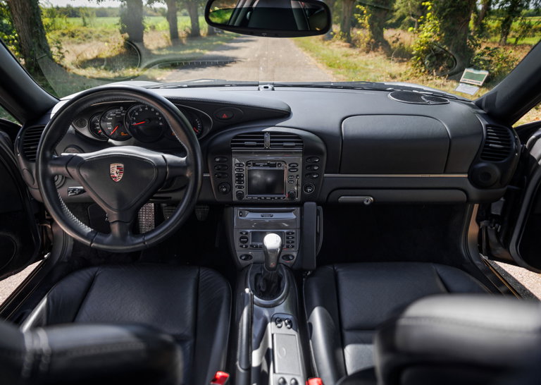 Porsche 996 Carrera 4S