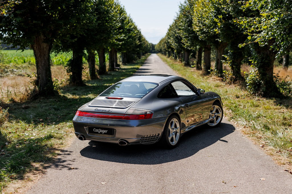 Porsche 996 Carrera 4S