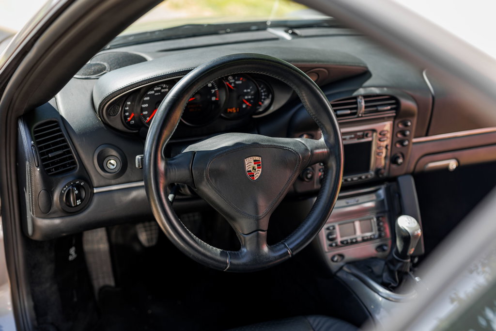 Porsche 996 Carrera 4S