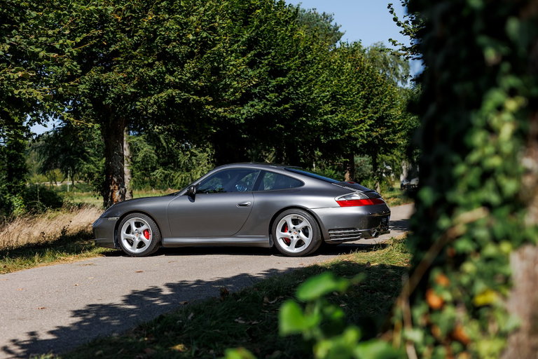Porsche 996 Carrera 4S