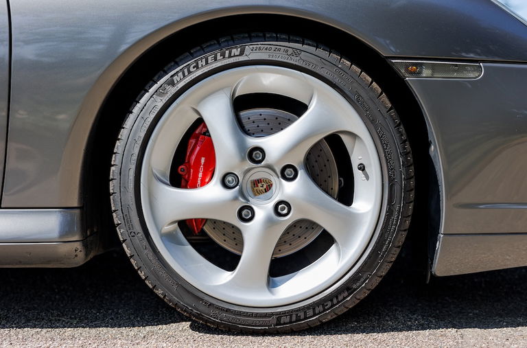 Porsche 996 Carrera 4S