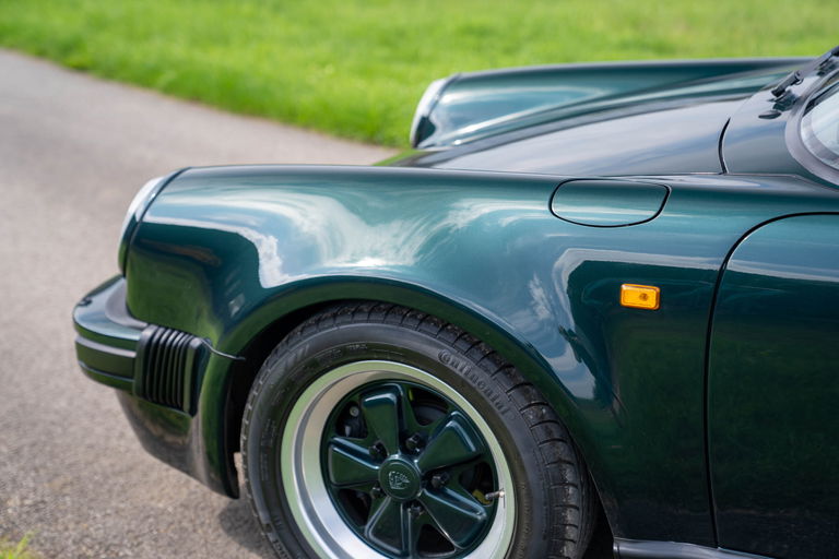 Porsche 911 Carrera 3.2 Speedster
