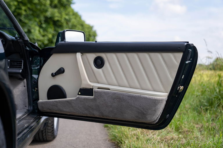 Porsche 911 Carrera 3.2 Speedster