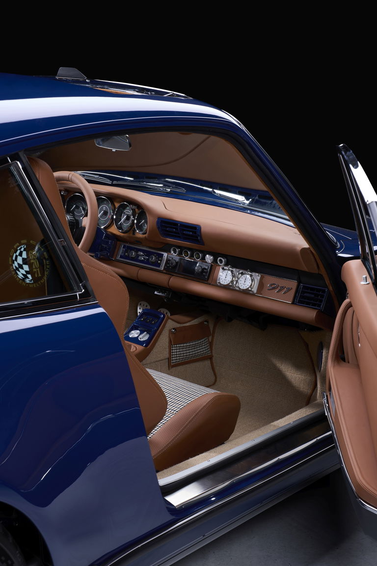 Porsche 911 Backdate