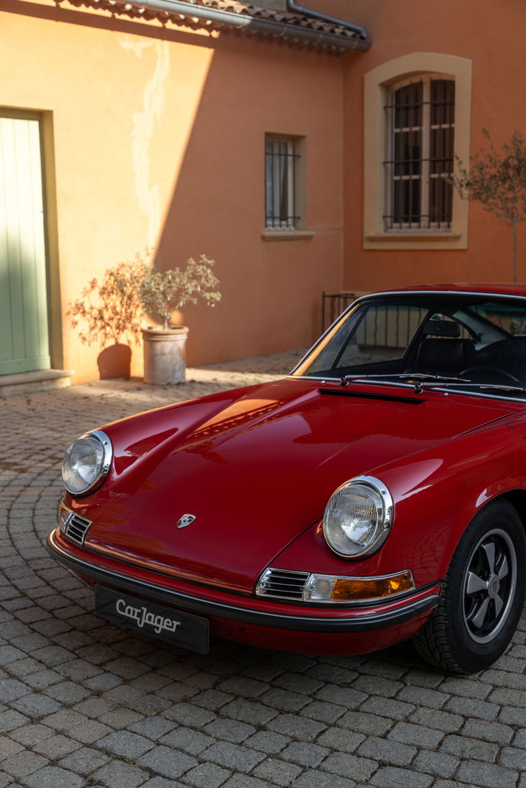 Porsche 911 E