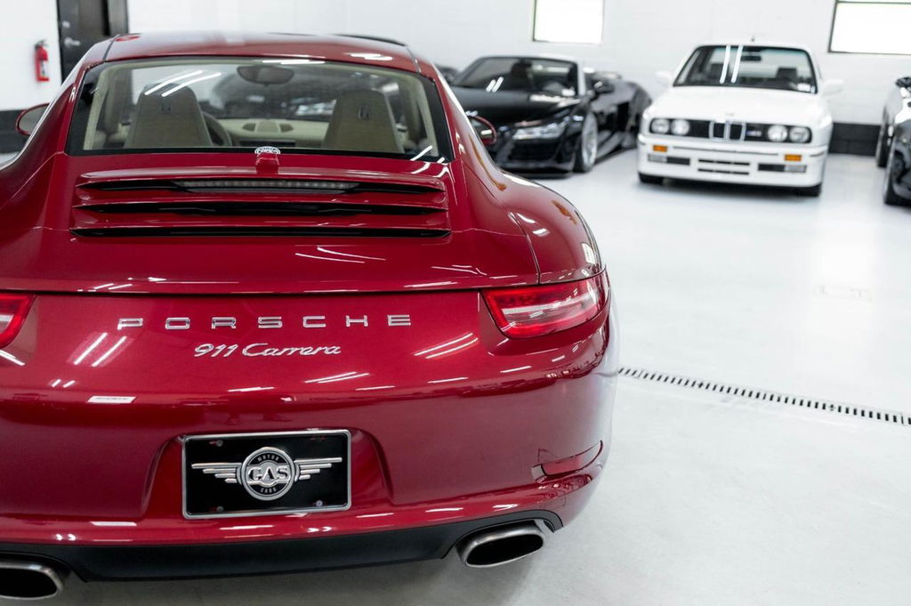 Porsche 991 Carrera