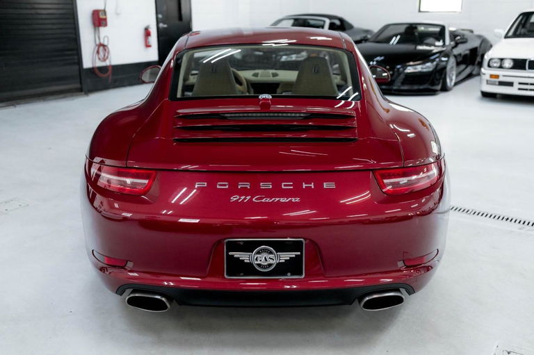 Porsche 991 Carrera