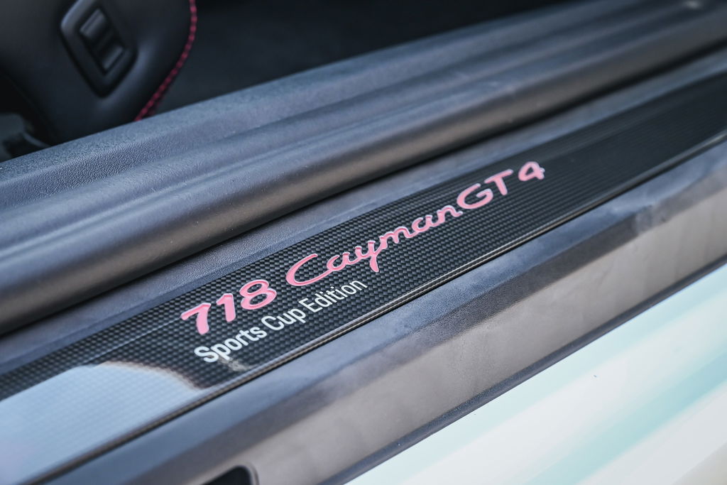 Porsche 718 Cayman GT4 Sports Cup Edition