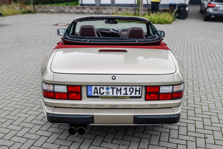 Porsche 944 S2 Cabriolet