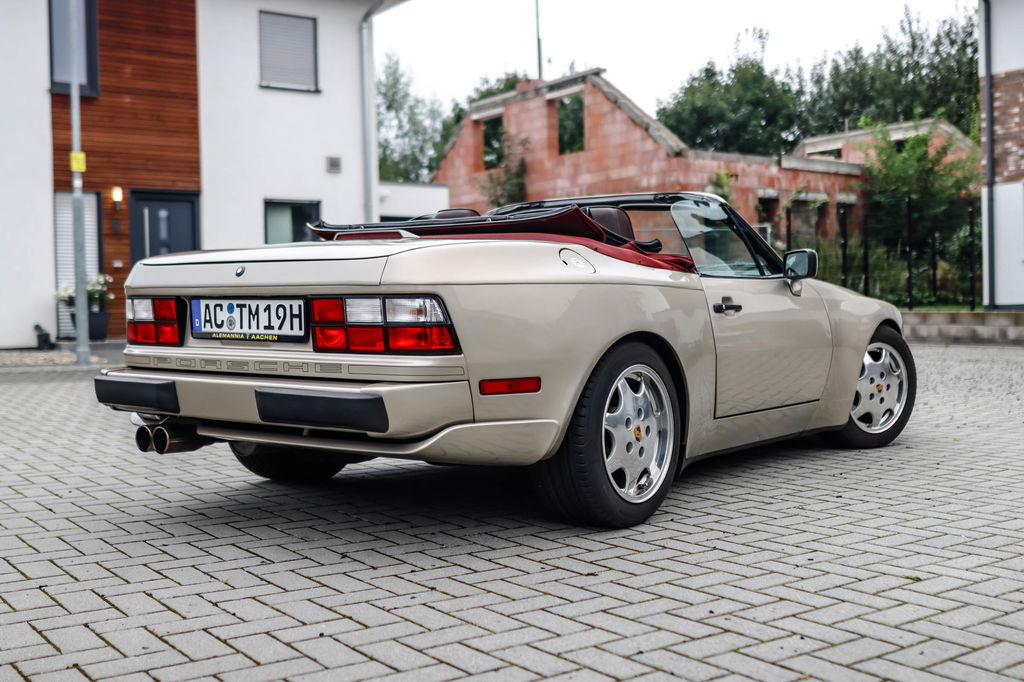 Porsche 944 S2 Cabriolet