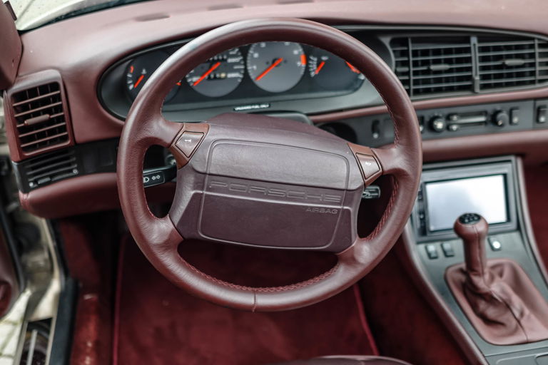Porsche 944 S2 Cabriolet