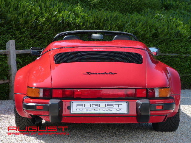 Porsche 911 Carrera 3.2 Speedster