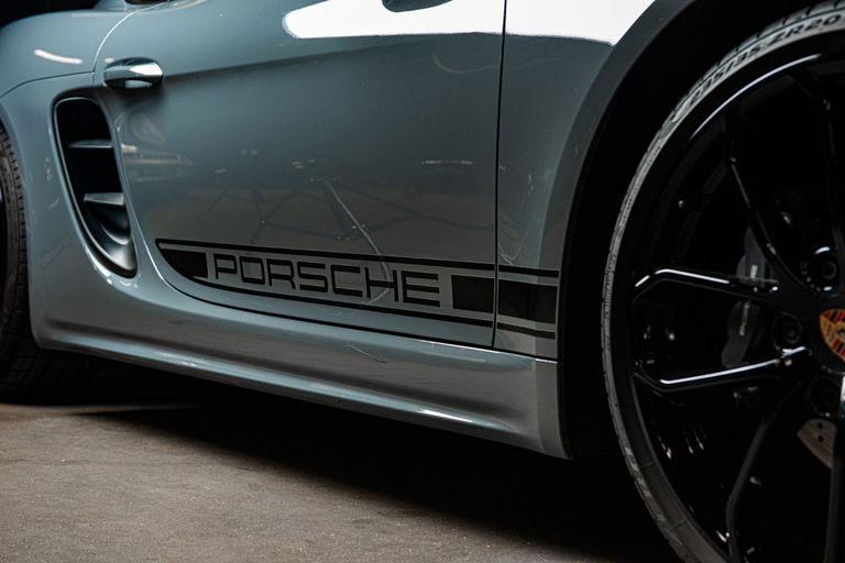 Porsche 718 Cayman Style Edition