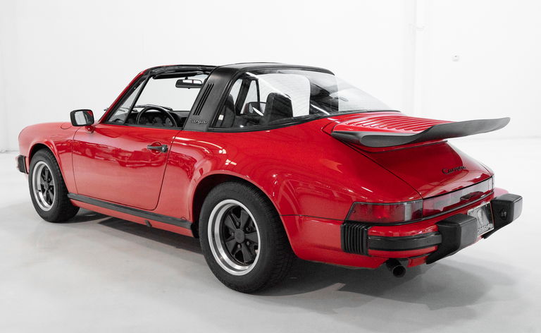 Porsche 911 Carrera 3.2 (US)