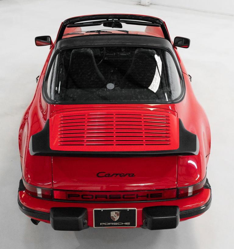 Porsche 911 Carrera 3.2 (US)