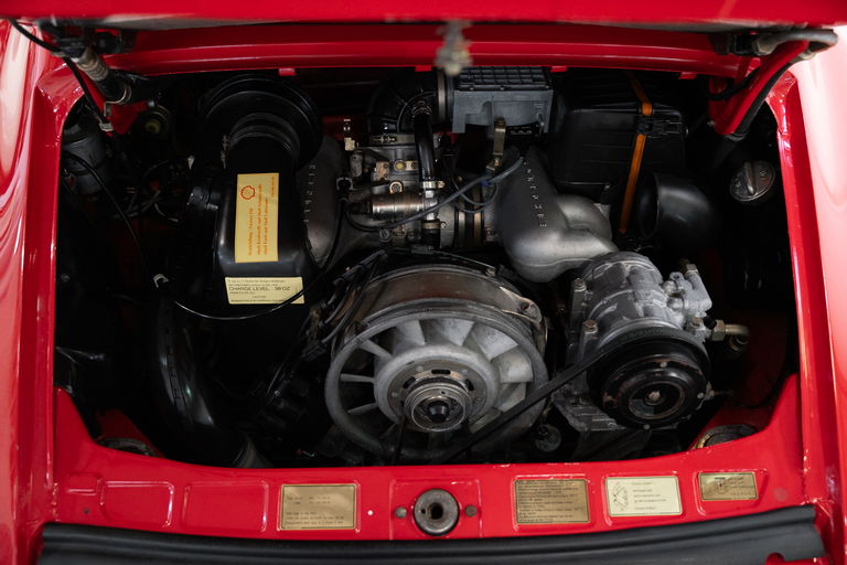 Porsche 911 Carrera 3.2 (US)