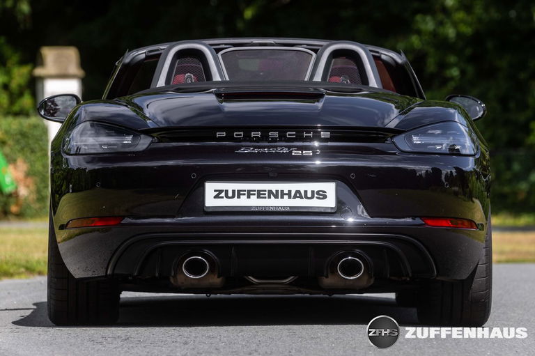 Porsche 718 Boxster 25 Years