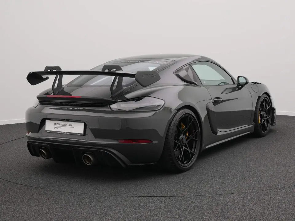 Porsche 718 Cayman GT4 RS