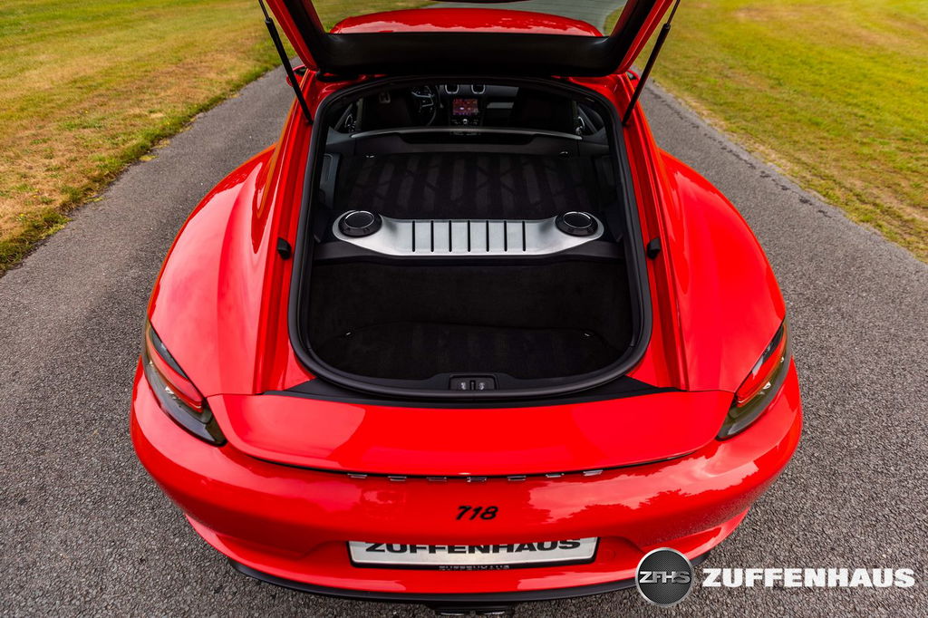 Porsche 718 Cayman S