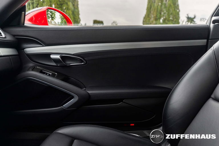 Porsche 718 Cayman S