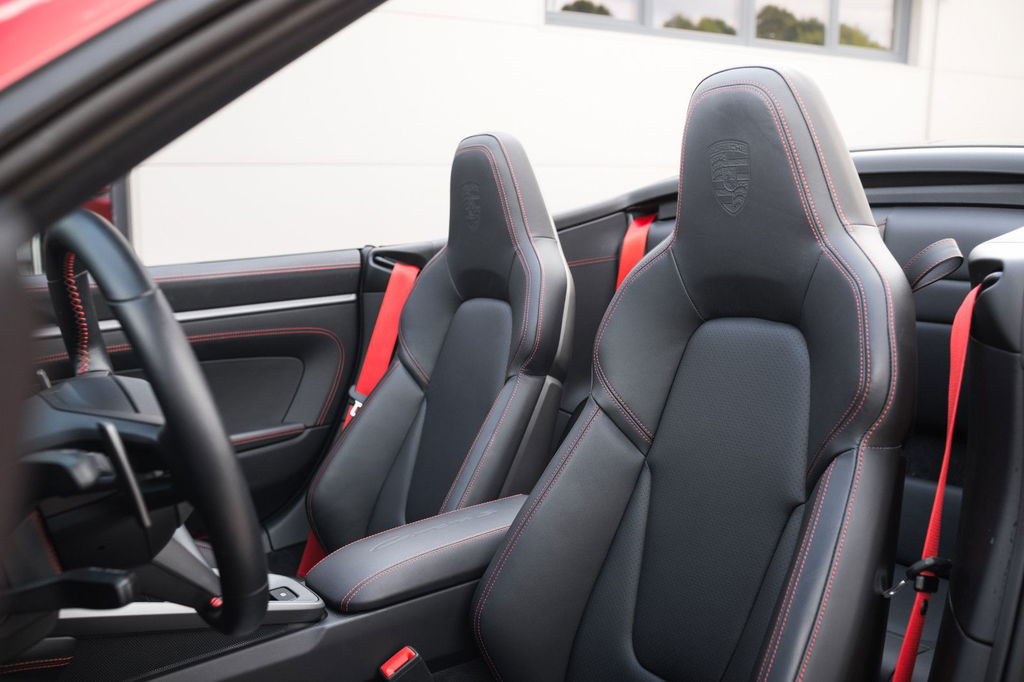 Porsche 992 Carrera S